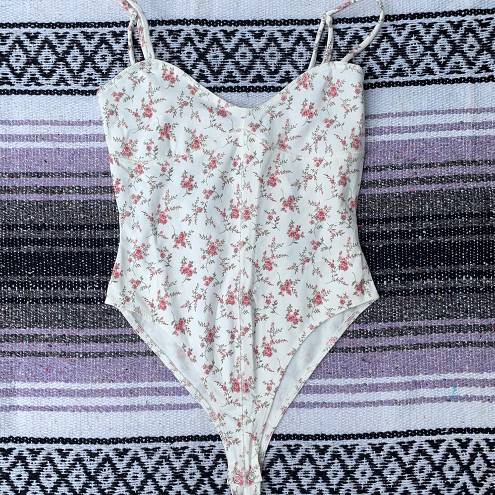 NWT body suit